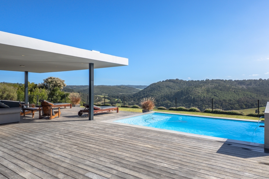 4 Bedroom Property for Sale in Brackenridge Western Cape